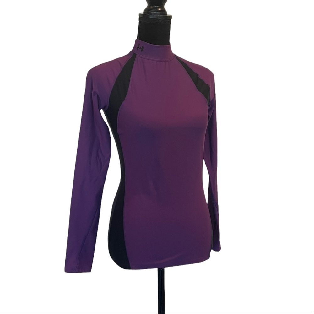 Under Armour Cold Gear purple & black long sleeve workout athletic size small